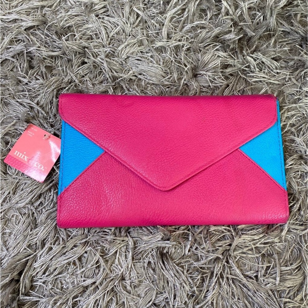 Crossbody/clutch